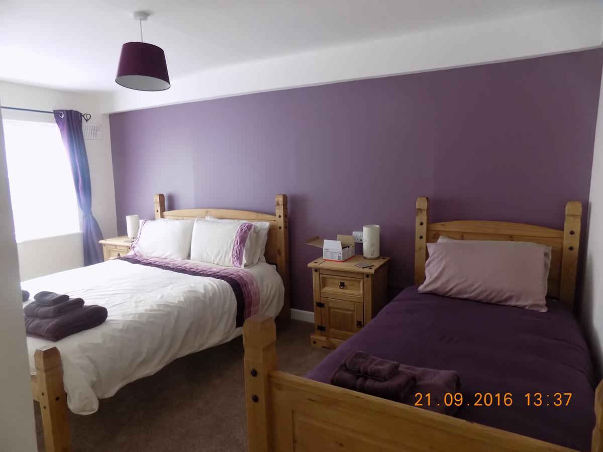 Cu Chulainns Accommodation Westport Exterior photo